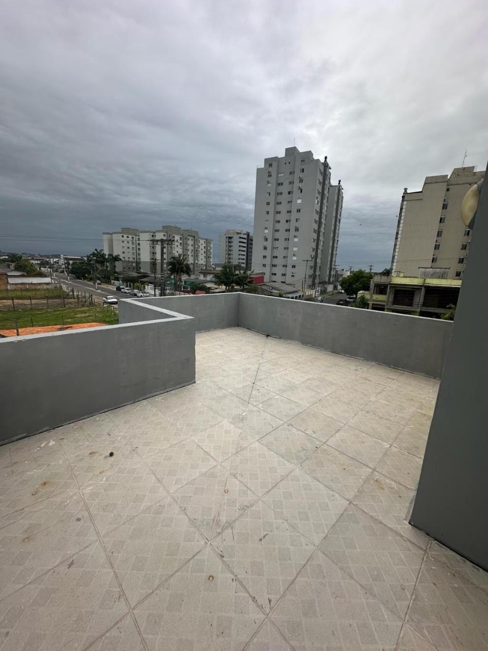 Sobrado Com Terraco E Area De Churrasqueira. Torres Eksteriør bilde